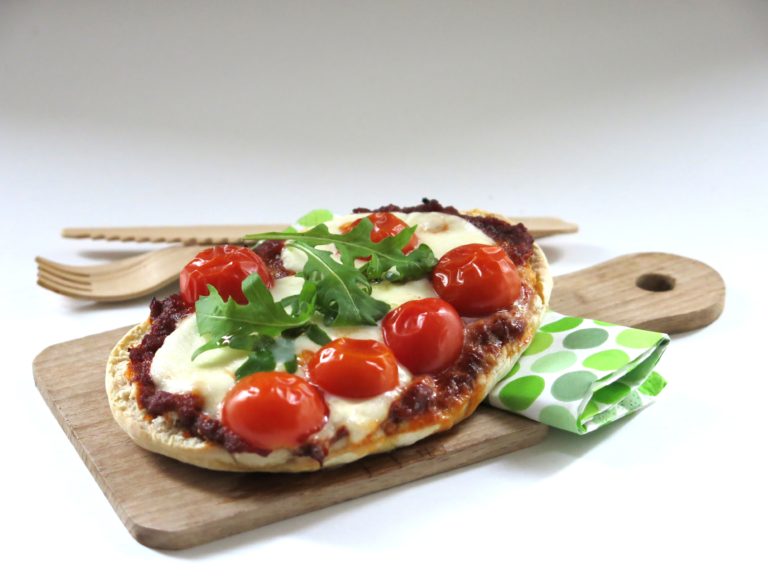 Pizza roquette, tomate, mozzarella - Omega +
