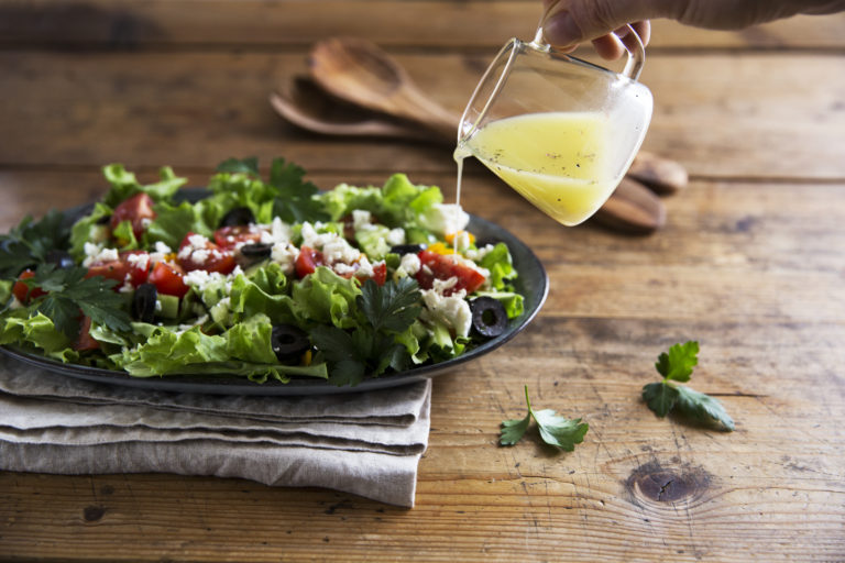 bio-planete-huile-salades-crudités-sauce